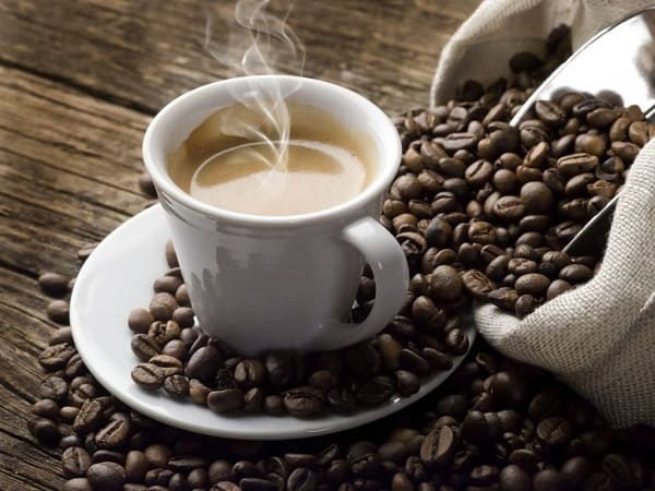 愛喝咖啡或濃茶的人